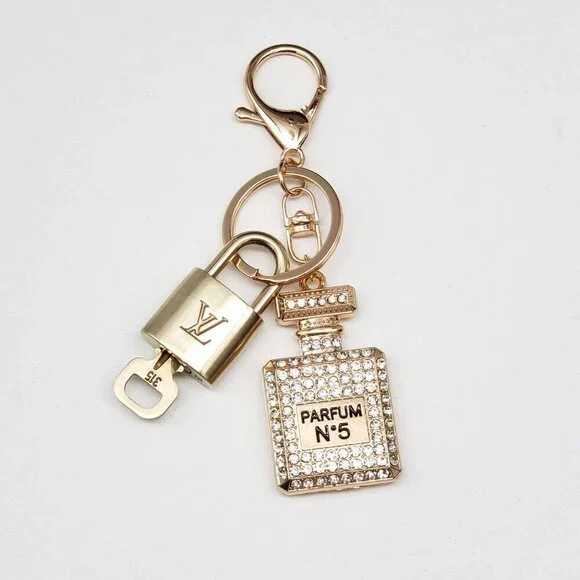 Authentic Louis Vuitton Gold Lock & Key🔑Bag Charm w/Unbranded Perfume Charm - Picture 2 of 7